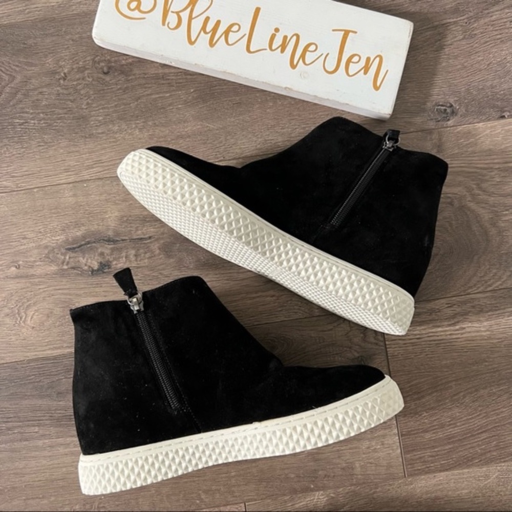 Aerosoles Zia Suede Sneaker Booties NWOT